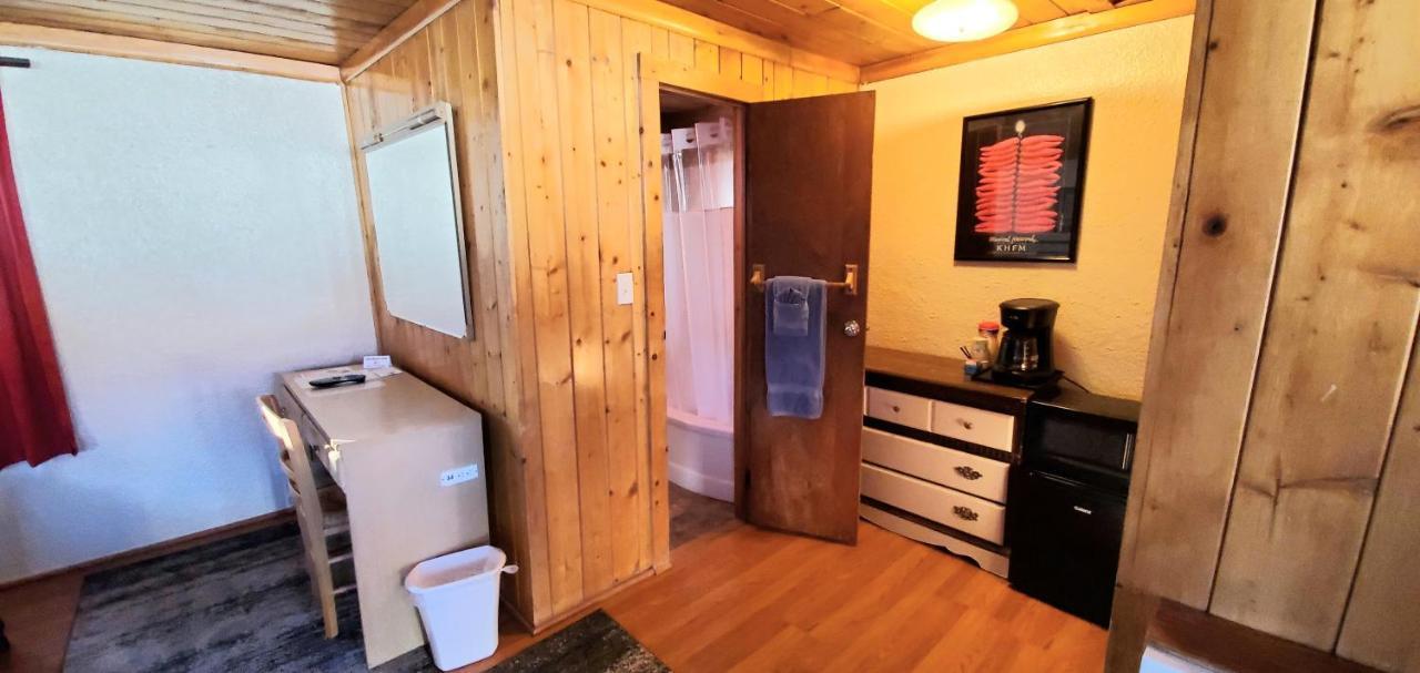 Hikers Cimarron Inn & Rv Park المظهر الخارجي الصورة