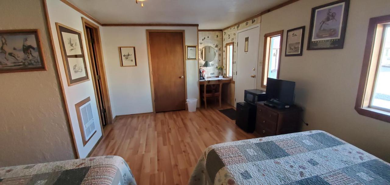 Hikers Cimarron Inn & Rv Park المظهر الخارجي الصورة